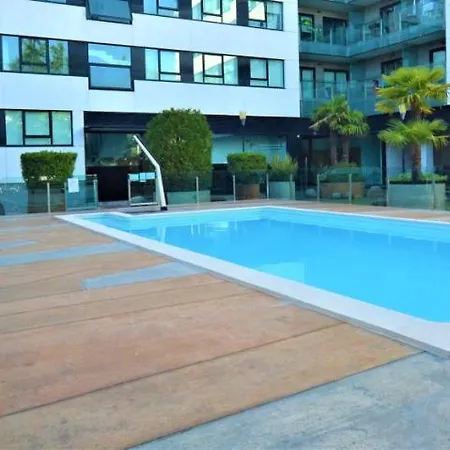 Apartment Impresionante Apartamento Con Piscina En *
